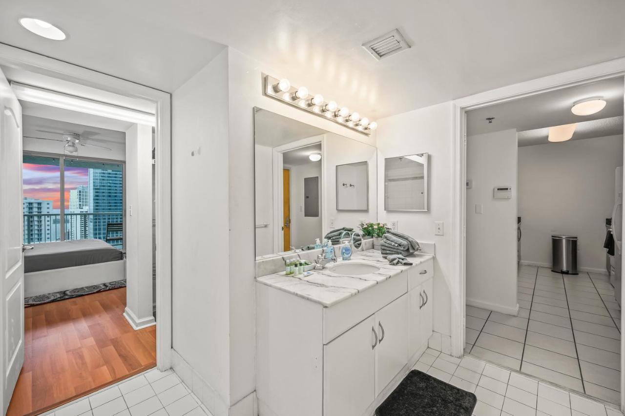 Luxurious 1Br High Rise Condo Brickell-Free Parking Miami Dış mekan fotoğraf