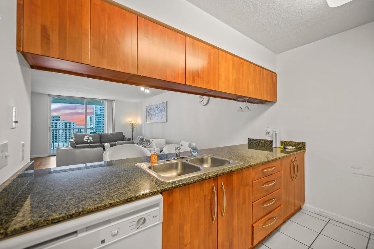 Luxurious 1Br High Rise Condo Brickell-Free Parking Miami Dış mekan fotoğraf